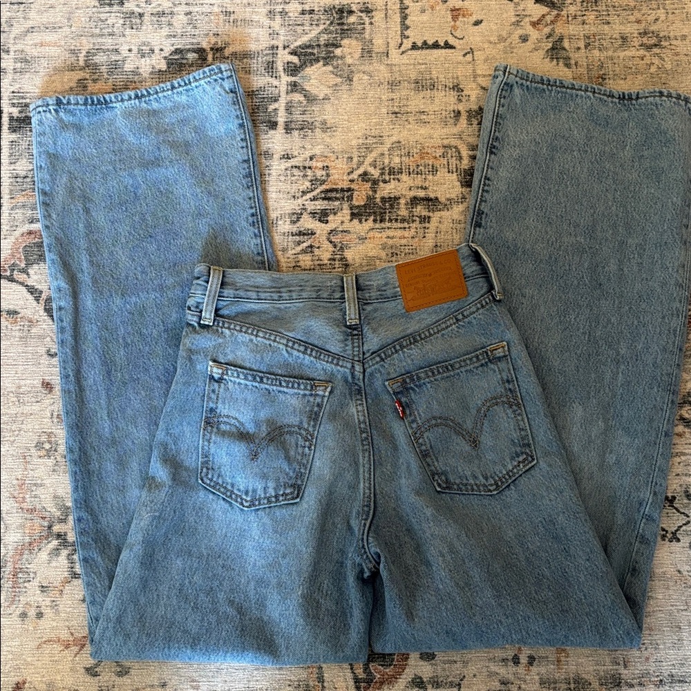 Levi’s rib cage wide leg jeans - Picture 4 of 6